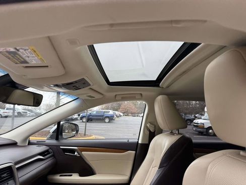 Used 2019 Lexus RX 350 AWD w/ Navigation Package image 20