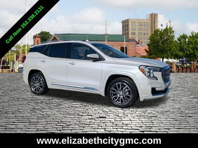 Used 2023 GMC Terrain Denali w/ Denali Premium Package