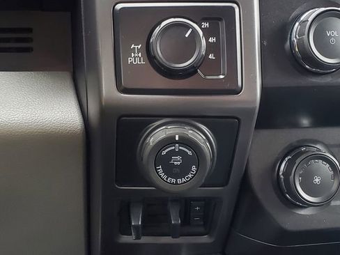 Used 2020 Ford F150 XLT w/ Equipment Group 301A Mid image 18