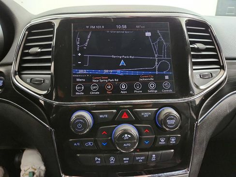 Used 2021 Jeep Grand Cherokee Limited w/ Sun & Sound Group image 21