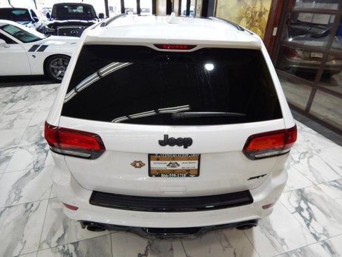 Used 2021 Jeep Grand Cherokee SRT w/ Trailer Tow Group IV image 8
