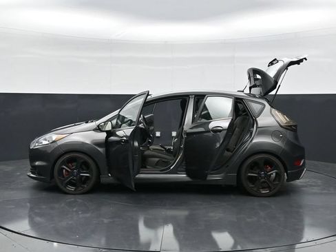 Used 2018 Ford Fiesta ST FWD image 49