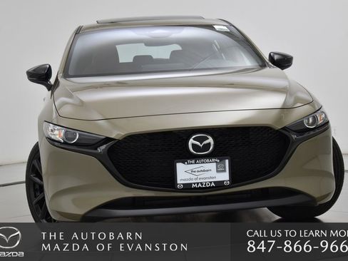 Certified 2025 MAZDA MAZDA3 Carbon AWD/4WD image 3
