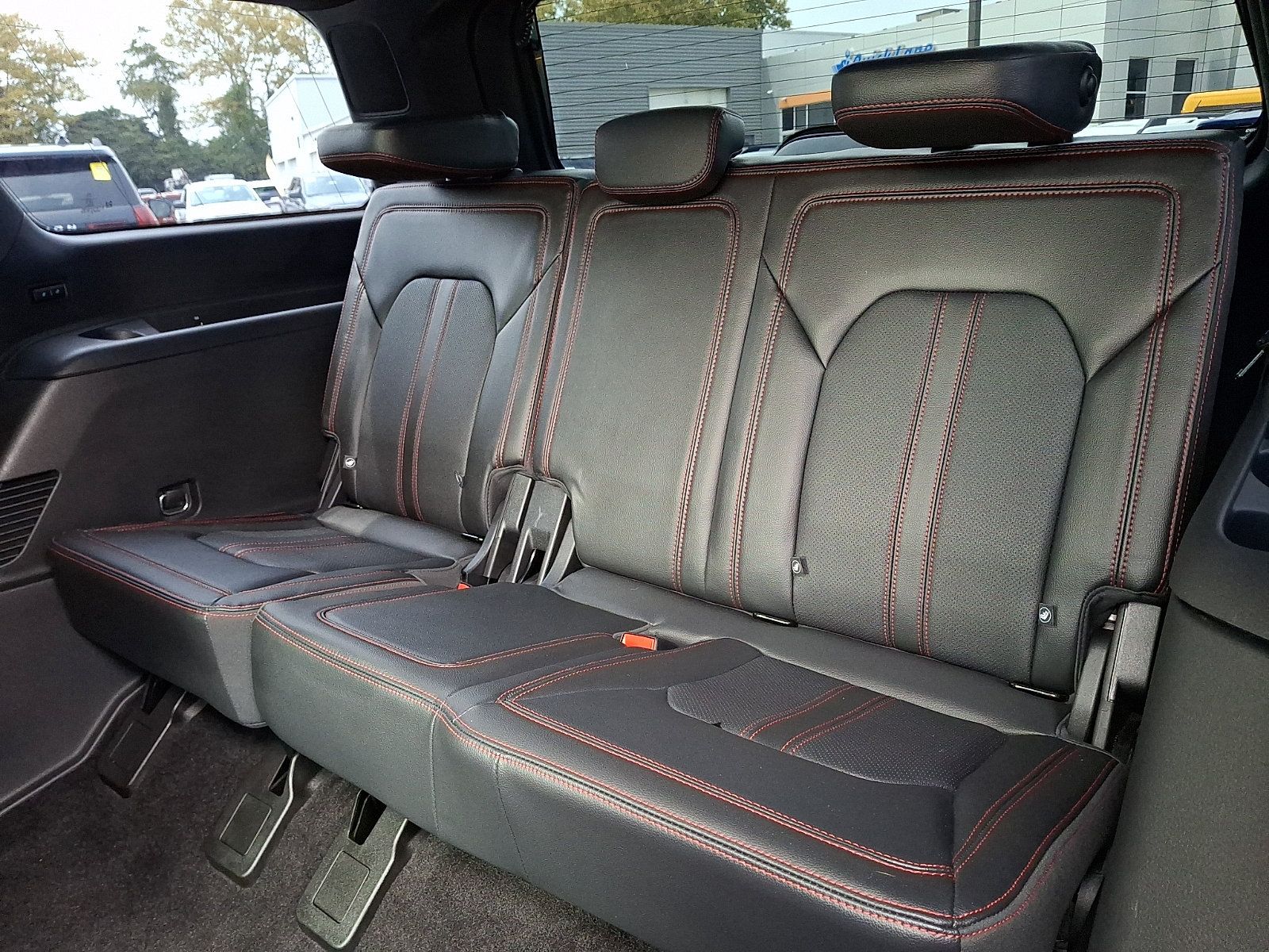 Certified 2022 Ford Expedition Limited AWD/4WD image 14