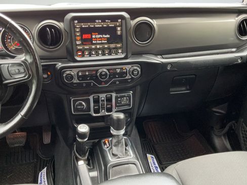 Used 2023 Jeep Gladiator Sport AWD/4WD image 14