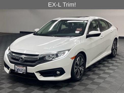 Used 2018 Honda Civic EX-L image 2