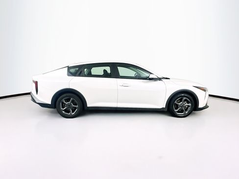 Used 2025 Kia K4 FWD image 10