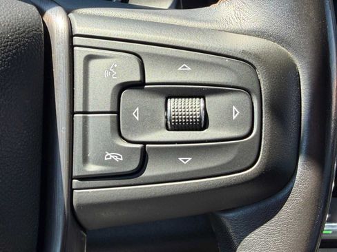 Used 2023 GMC Sierra 1500 AT4 AWD/4WD image 18