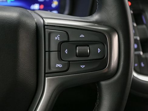 Used 2023 Chevrolet Suburban LT AWD/4WD image 37