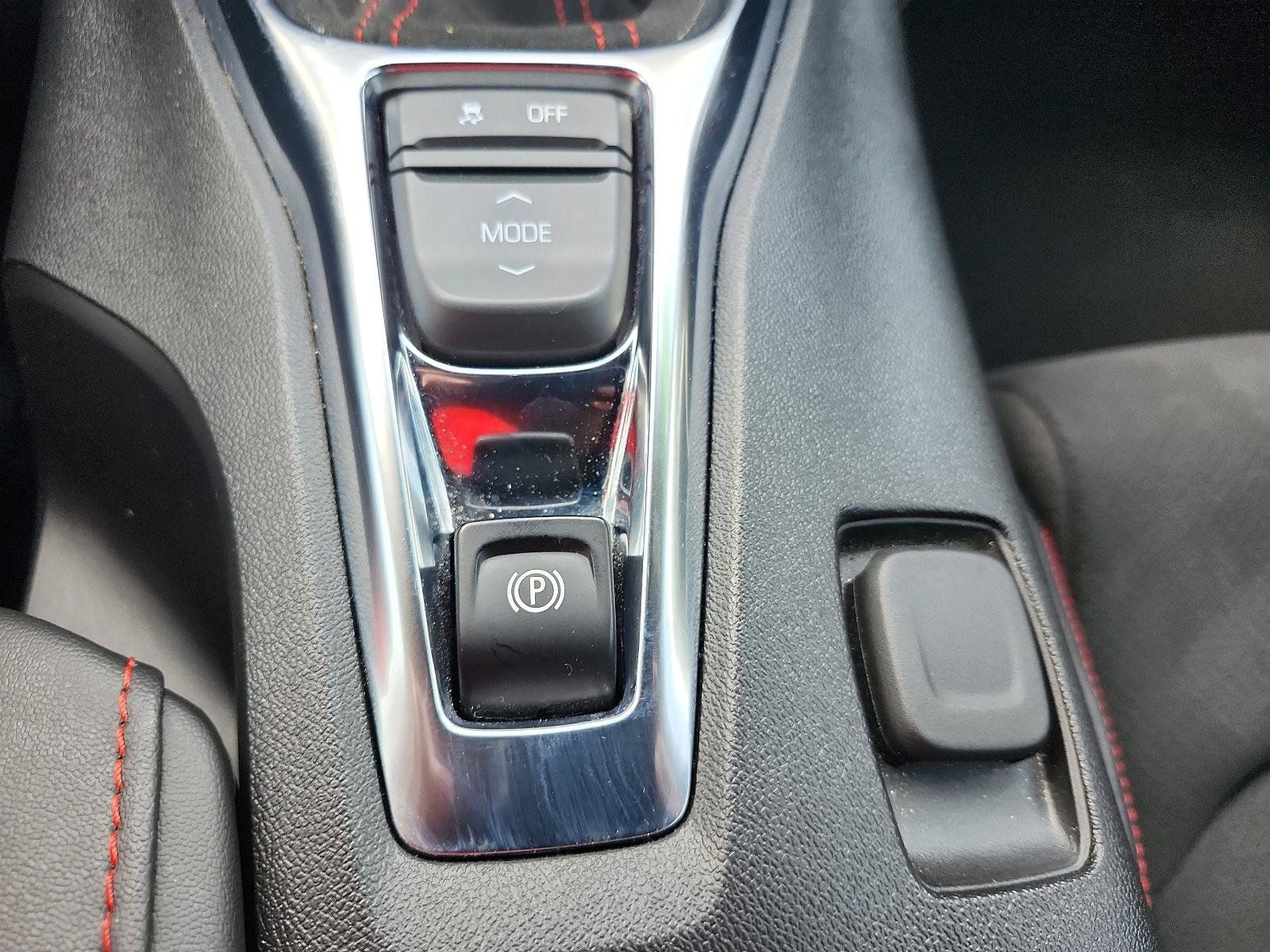 Used 2023 Chevrolet Camaro ZL1 RWD image 19