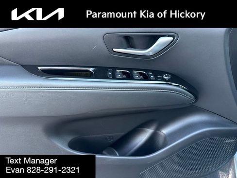 Used 2022 Hyundai Santa Cruz Limited AWD/4WD image 17