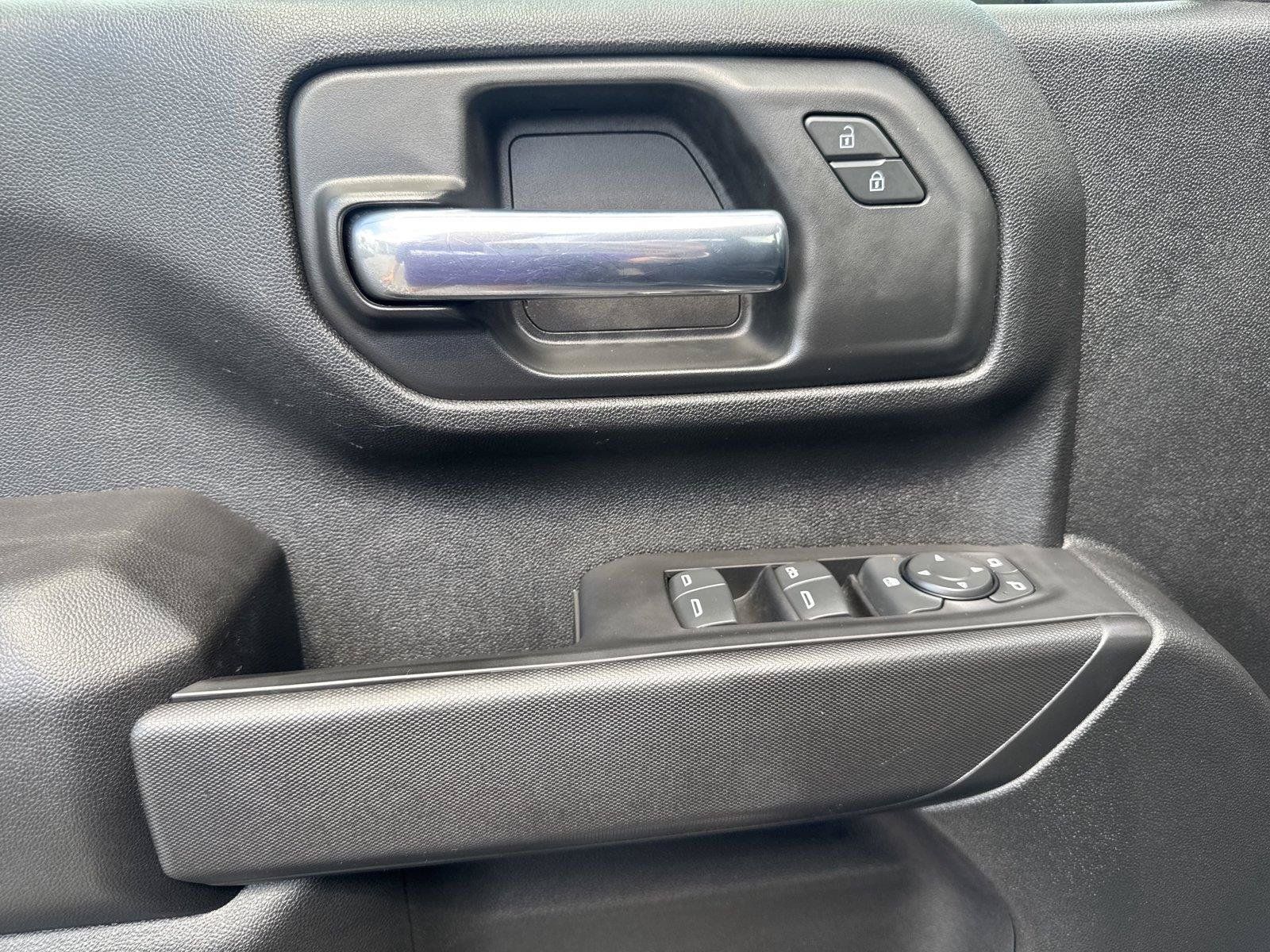 Used 2024 Chevrolet Silverado 2500 Custom w/ Custom Convenience Package AWD/4WD image 17