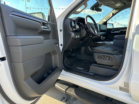 New 2026 GMC Sierra 1500 Elevation w/ Elevation Premium Package image 20