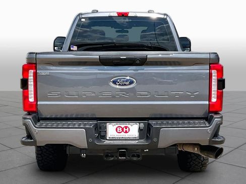 Used 2023 Ford F250 XL w/ STX Appearance Package AWD/4WD image 5