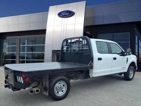 Certified 2022 Ford F250 XL w/ Power Equipment Group AWD/4WD image 2