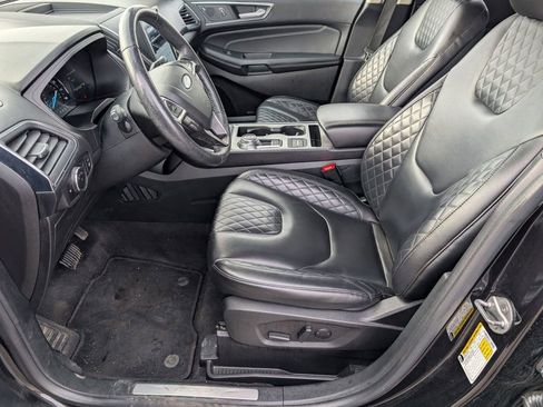 Used 2024 Ford Edge Titanium image 20