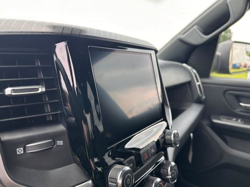 New 2026 RAM 1500 Express AWD/4WD image 11