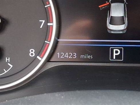 Certified 2023 Nissan Sentra SV FWD image 21