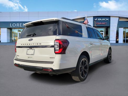Used 2023 Ford Expedition Max Limited RWD image 5