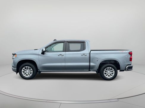 Used 2023 Chevrolet Silverado 1500 LT AWD/4WD image 7