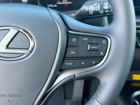 New 2026 Lexus UX 300h FWD image 38