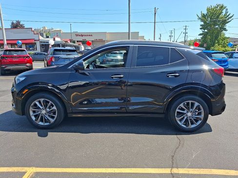 Used 2023 Buick Encore GX Select w/ Sport Touring Package FWD image 7