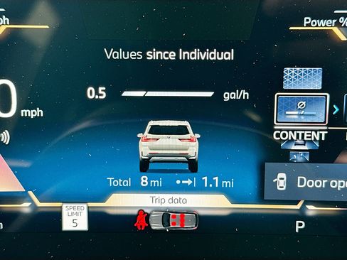 New 2026 BMW X1 xDrive28i w/ Technology Package image 9