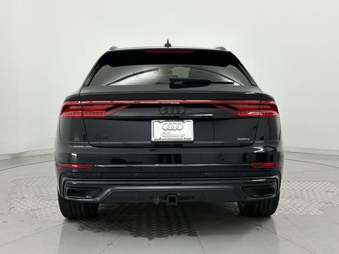 Used 2021 Audi Q8 Prestige w/ Prestige Package AWD/4WD image 10