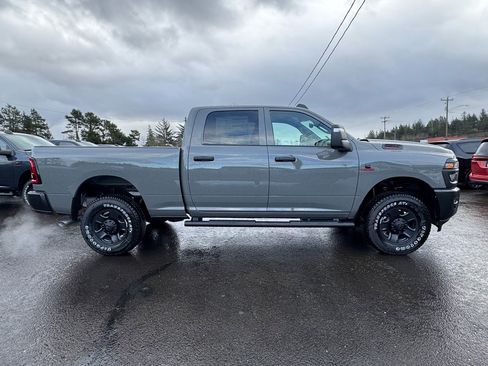 New 2026 RAM 2500 Tradesman image 4