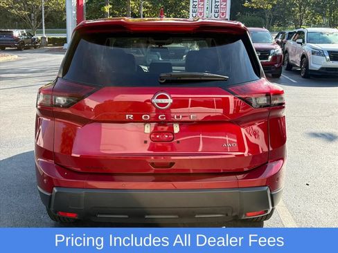 Certified 2025 Nissan Rogue SV AWD/4WD image 7