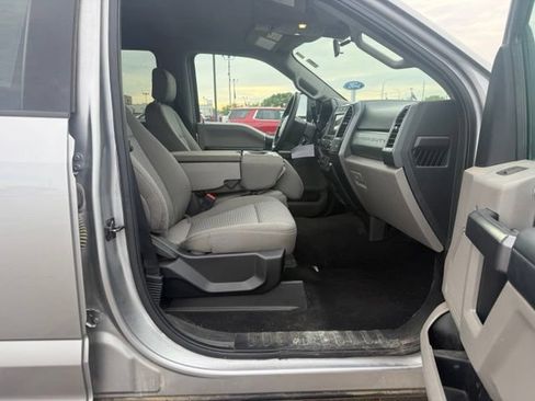Used 2020 Ford F250 XLT w/ XLT Value Package AWD/4WD image 12