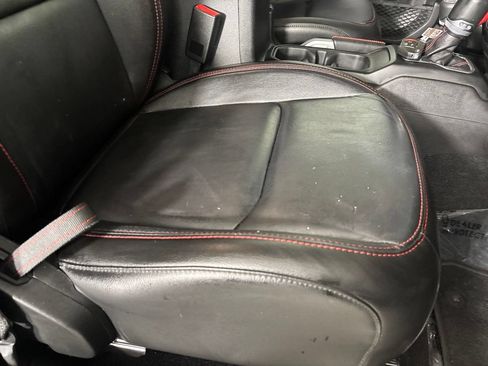 Used 2020 Jeep Gladiator Rubicon AWD/4WD image 30