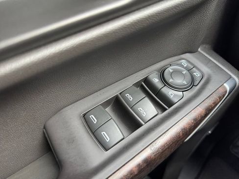 Used 2019 GMC Sierra 1500 Denali w/ Technology Package image 5