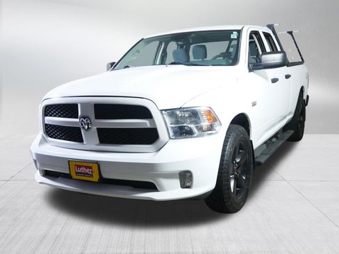 Used 2016 RAM 1500 Express AWD/4WD image 3