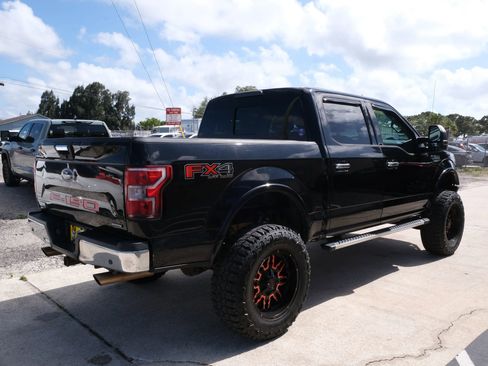 Used 2018 Ford F150 XLT w/ Equipment Group 302A Luxury AWD/4WD image 5
