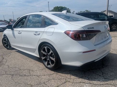 Used 2026 Honda Civic Sport Touring image 7