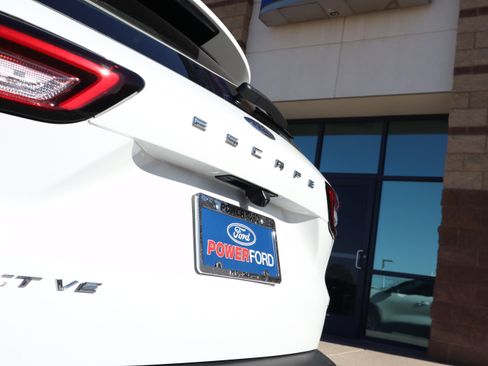 New 2026 Ford Escape Active image 19