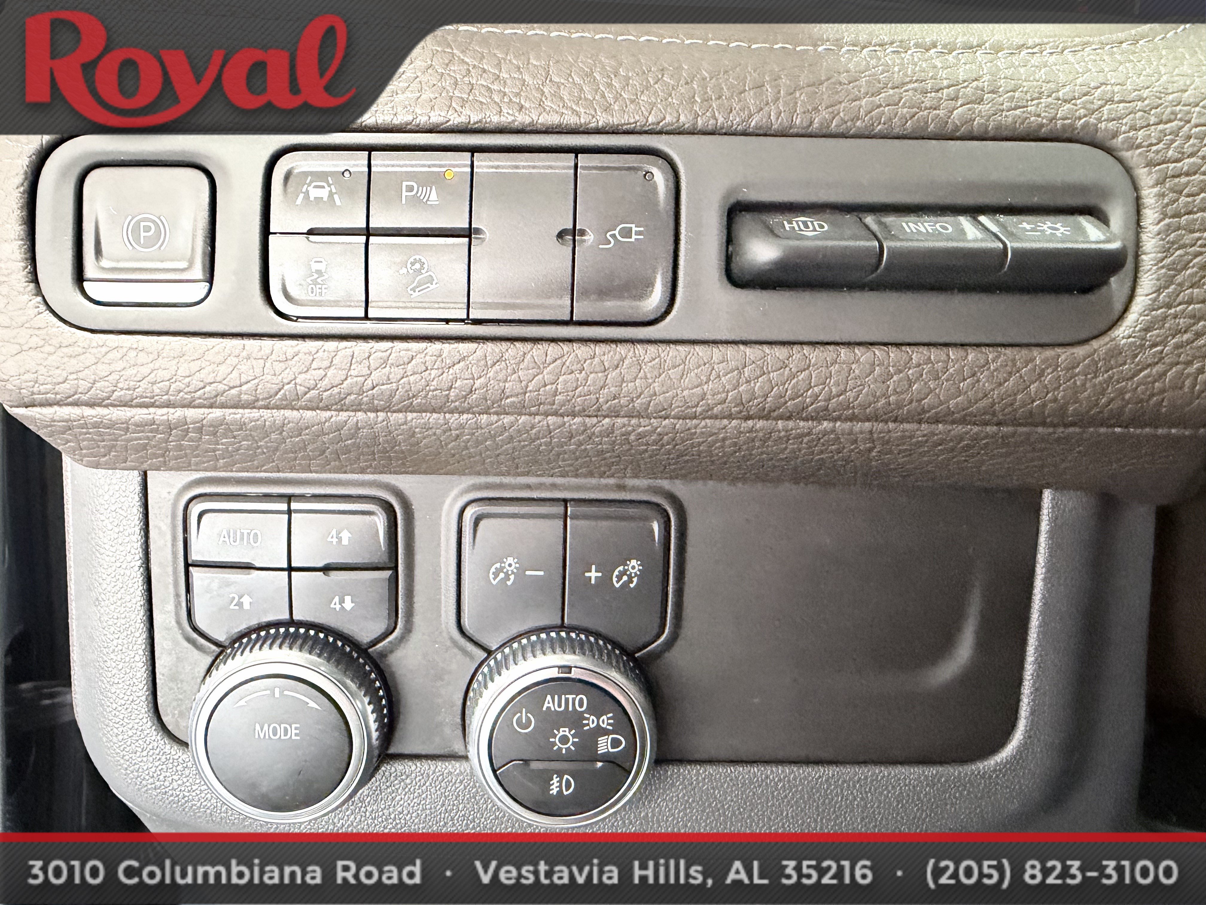 Used 2021 GMC Yukon Denali AWD/4WD image 30