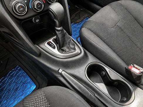 Used 2015 Dodge Dart SE w/ Convenience Group FWD image 14