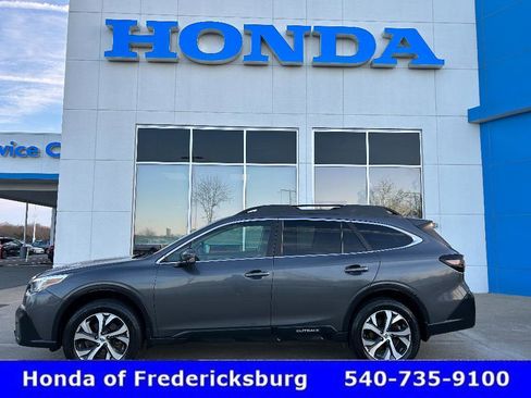 Used 2021 Subaru Outback Limited image 1