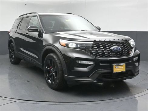 Certified 2021 Ford Explorer ST w/ ST Street Pack image 1