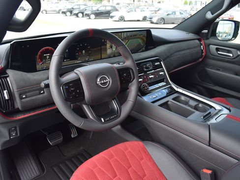 New 2026 Nissan Armada NISMO image 18