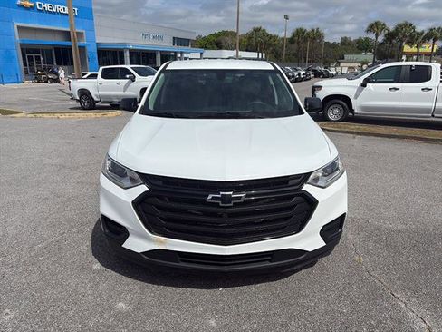 Used 2020 Chevrolet Traverse LS w/ LPO, Blackout Package image 2