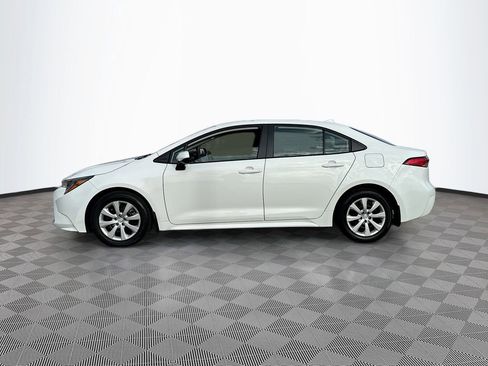 Used 2024 Toyota Corolla LE image 8