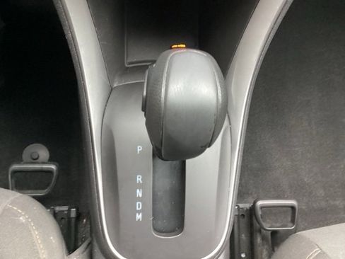 Used 2018 Chevrolet Trax LS image 23