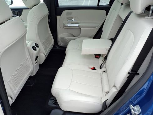 New 2026 Mercedes-Benz GLB 250 image 17