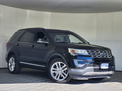 Used 2016 Ford Explorer XLT w/ Equipment Group 202A