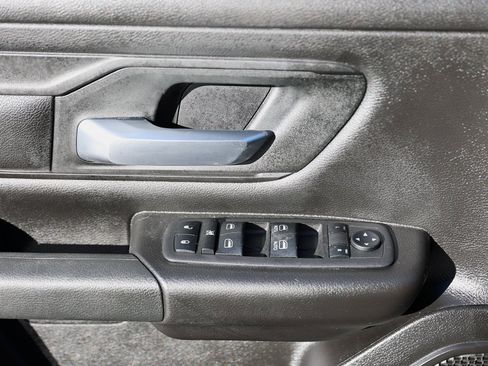 Used 2023 RAM 1500 Tradesman w/ Night Edition image 32