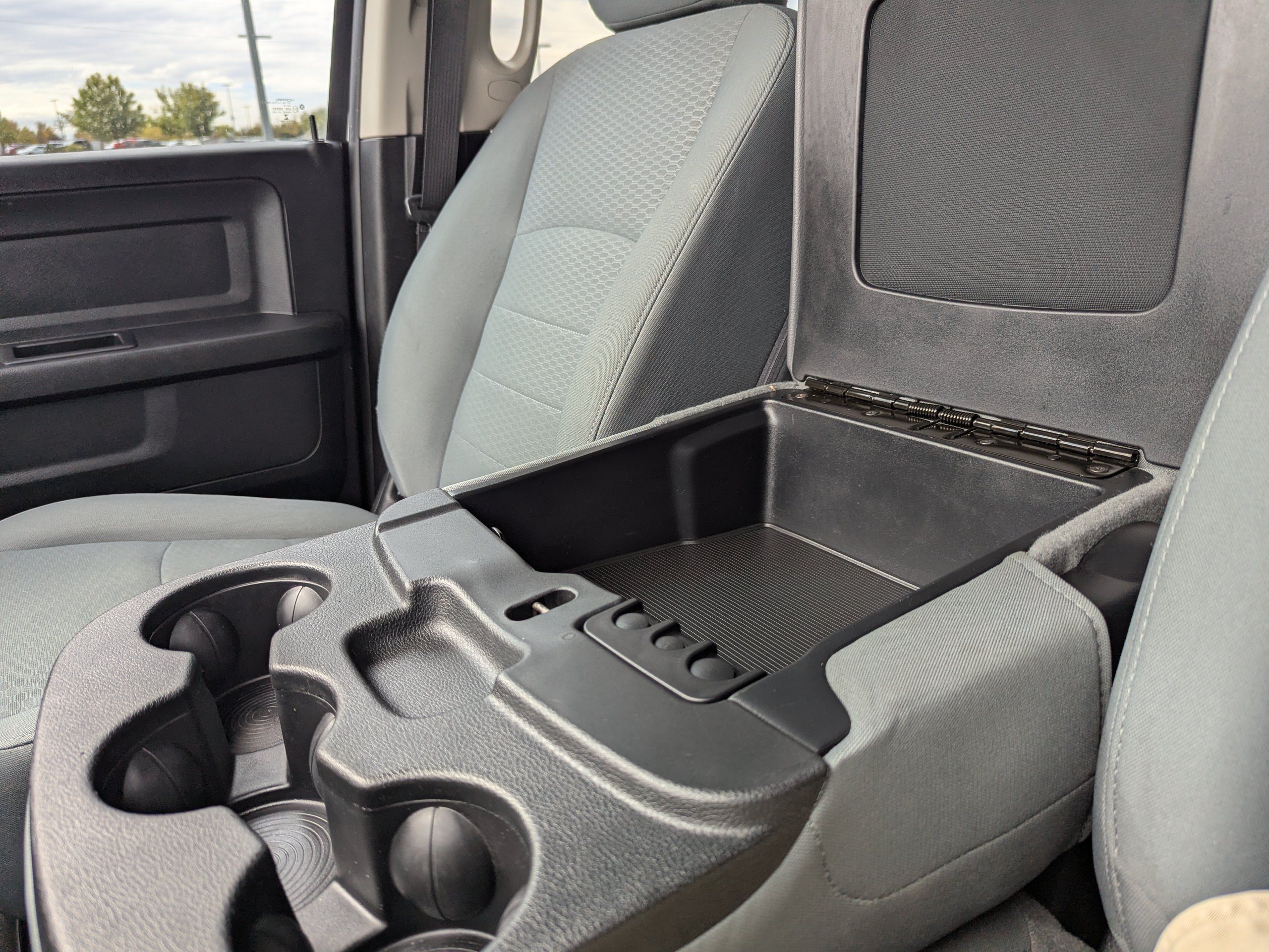 Used 2017 RAM 2500 Tradesman w/ Chrome Appearance Group AWD/4WD image 24
