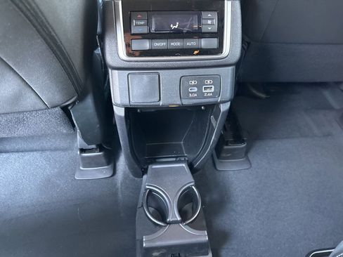 Certified 2024 Subaru Ascent Premium w/ Convenience Package image 5